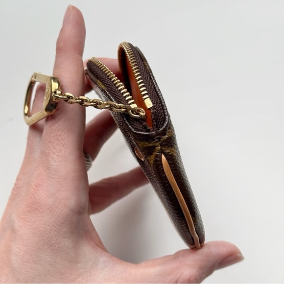 Louis Vuitton 2006 Groom Coin Pouch Monogram Adventures of Tintin Belgium Herge - Picture 8 of 16